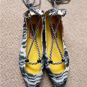 Missoni Zigzag Lace-Up Flats in Black and White